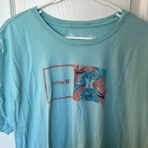 Men’s Size Large Short Sleeve Hurley Tee Tropical